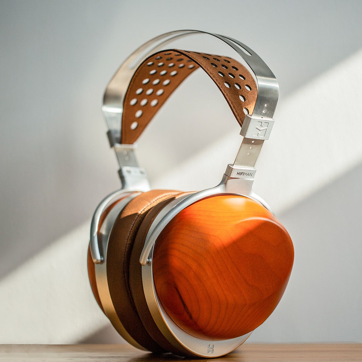 HE-R10-P-Stealth-open-box – HIFIMAN Online Store